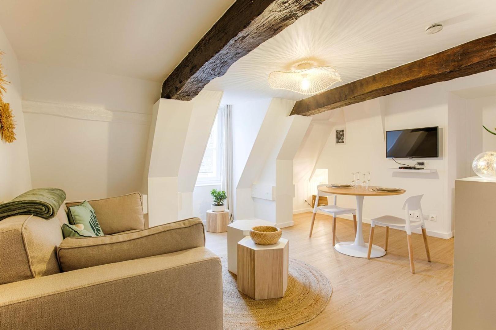 La Casa Amore — Joli Nid Douillet Place St-Sauveur Καν Εξωτερικό φωτογραφία