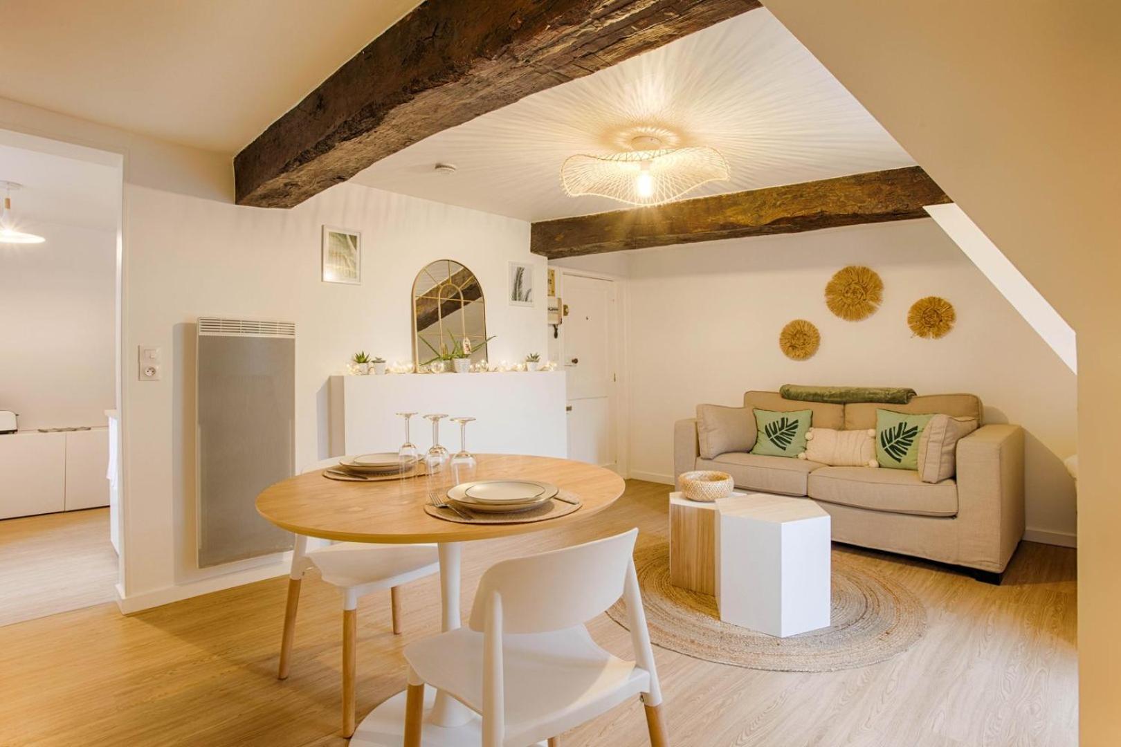 La Casa Amore — Joli Nid Douillet Place St-Sauveur Καν Εξωτερικό φωτογραφία