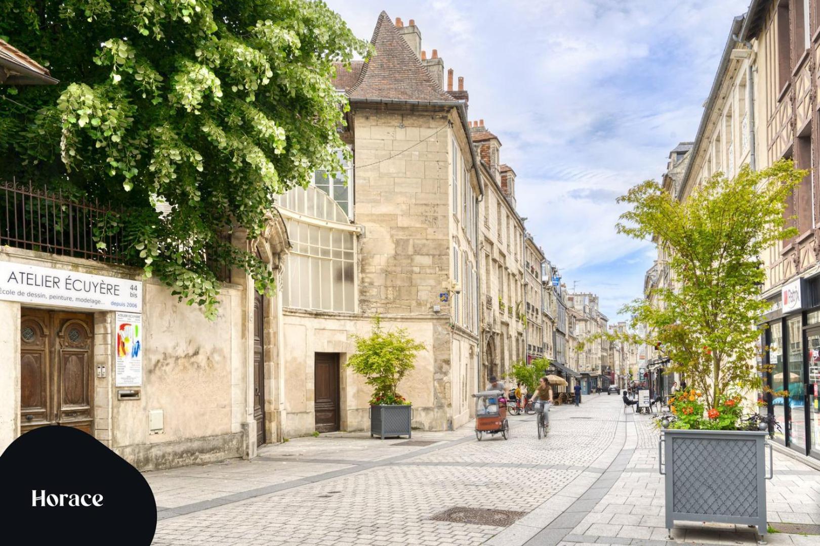 La Casa Amore — Joli Nid Douillet Place St-Sauveur Καν Εξωτερικό φωτογραφία